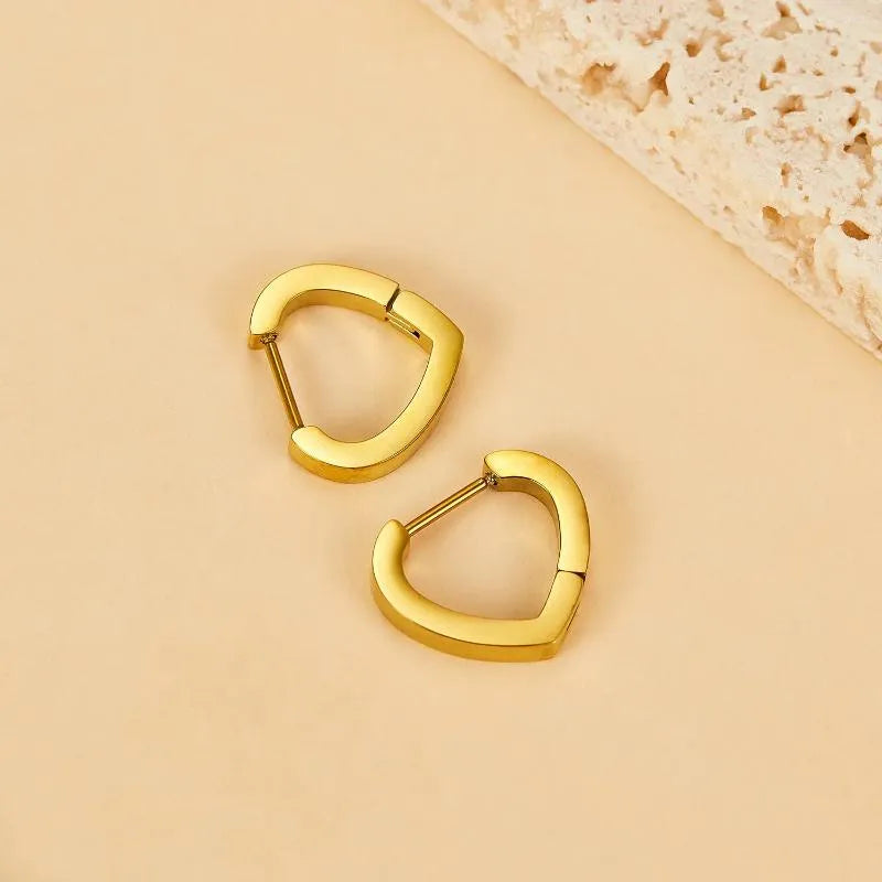 Clip Geometric Heart Shape Hoop Earring
