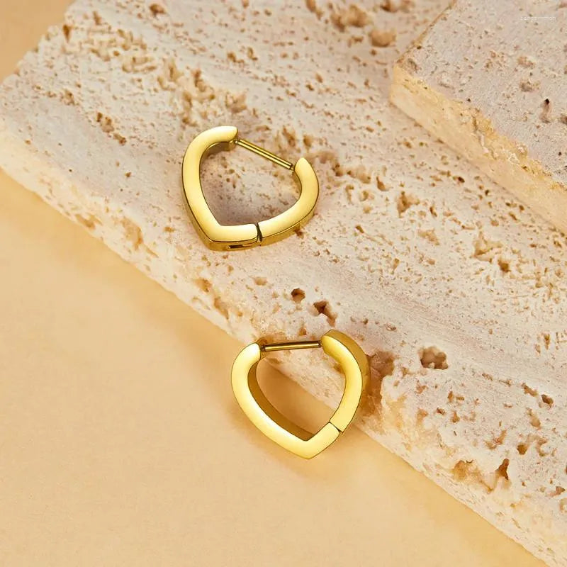 Clip Geometric Heart Shape Hoop Earring