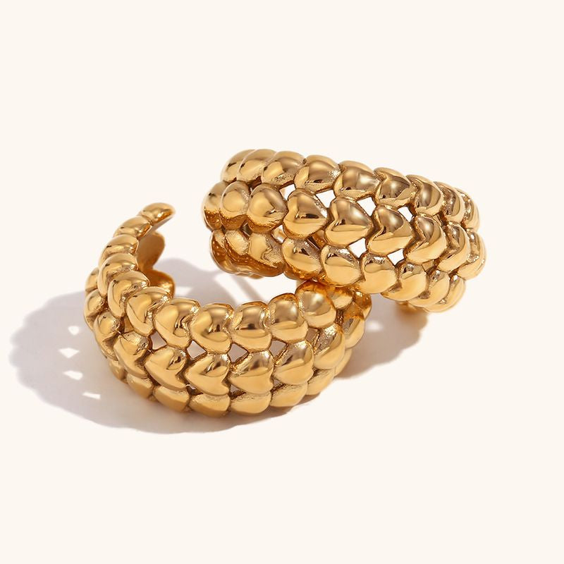 Commute C Shape Heart Earring