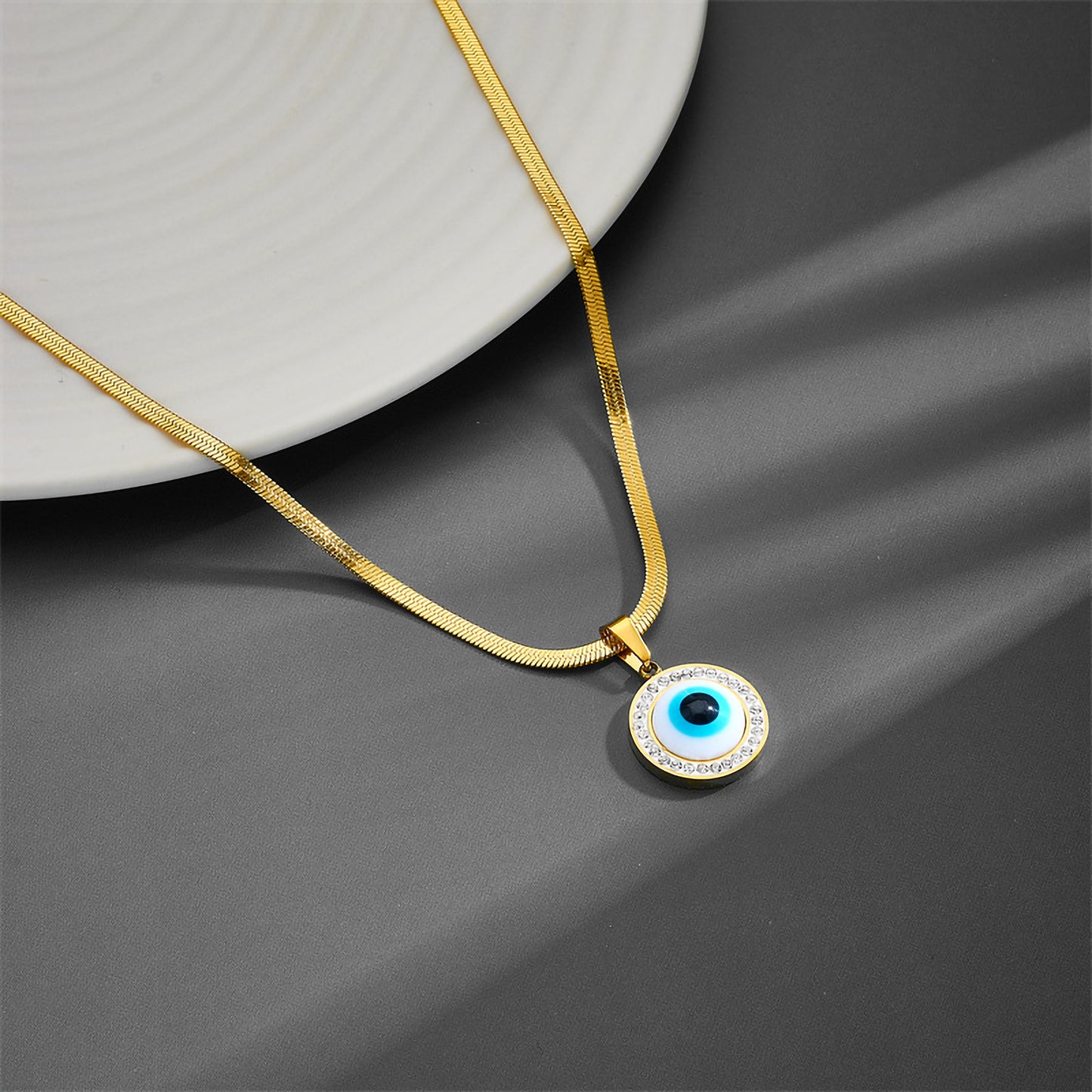 Devil's Eye Blade Chain Fritillary Bulb Necklace