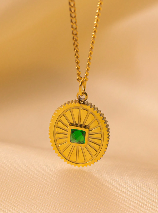 Round Disc Green Zircon Pendant Necklace