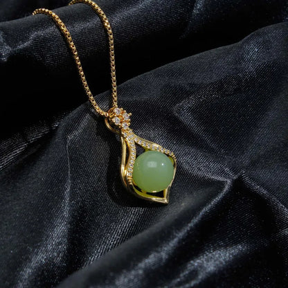 Green Jade Pendant Necklace