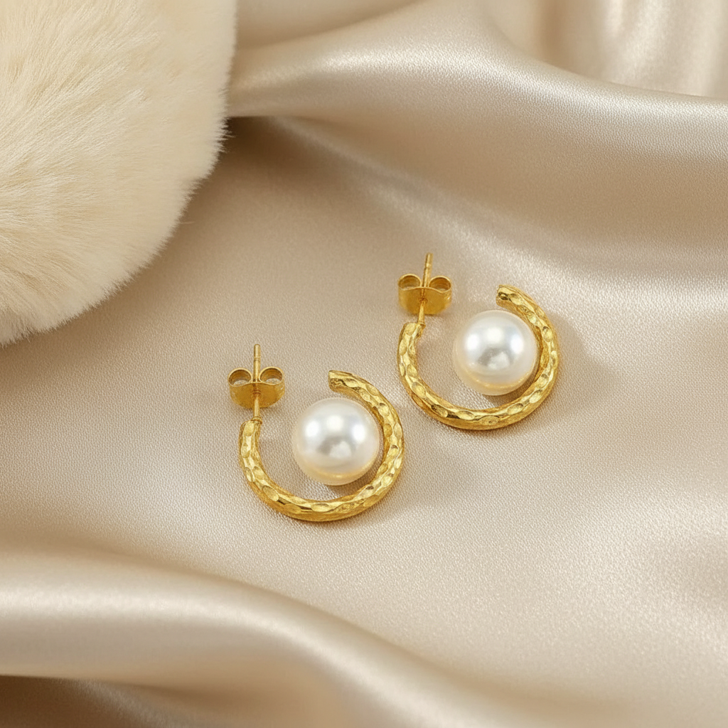 Round Pearl Drop Earring