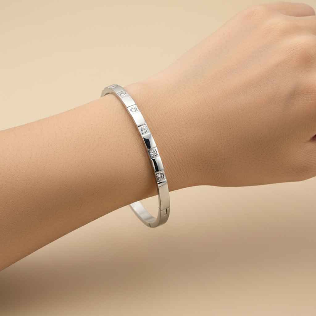 Seven Spark Luxe Bangle