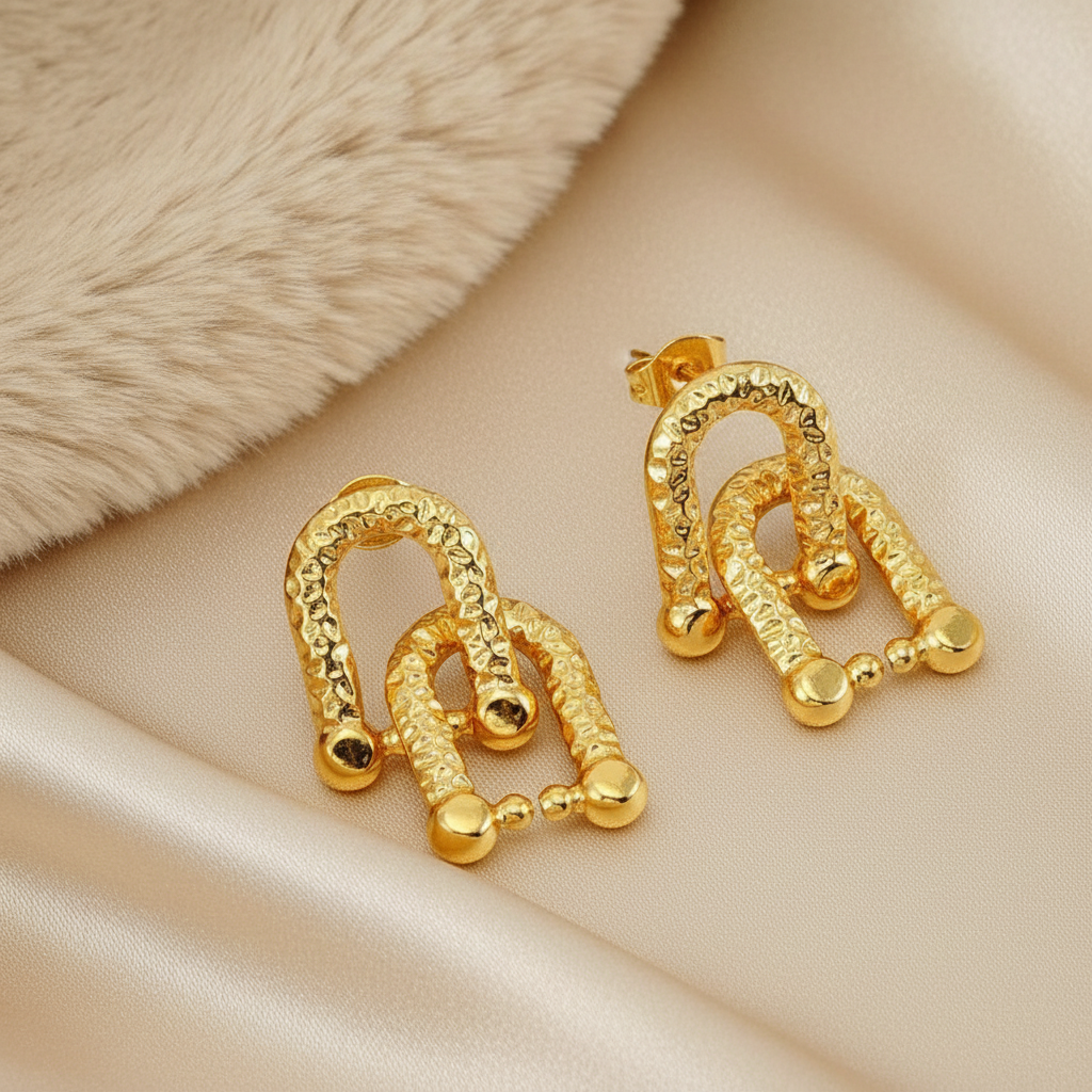 U-Loop Drop Earrings