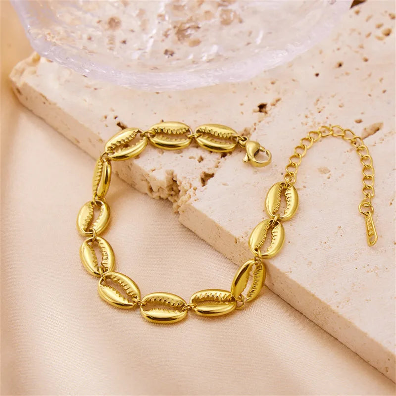 Hollow Shell Chain Bracelet