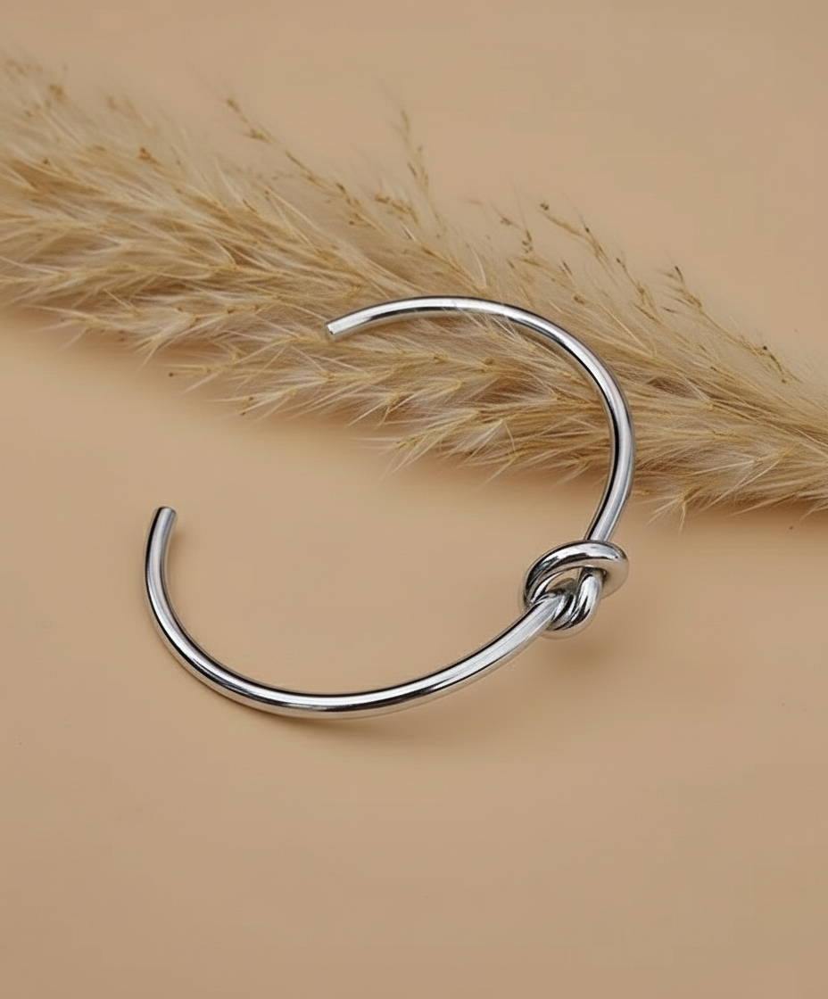 Love Knot Bangle
