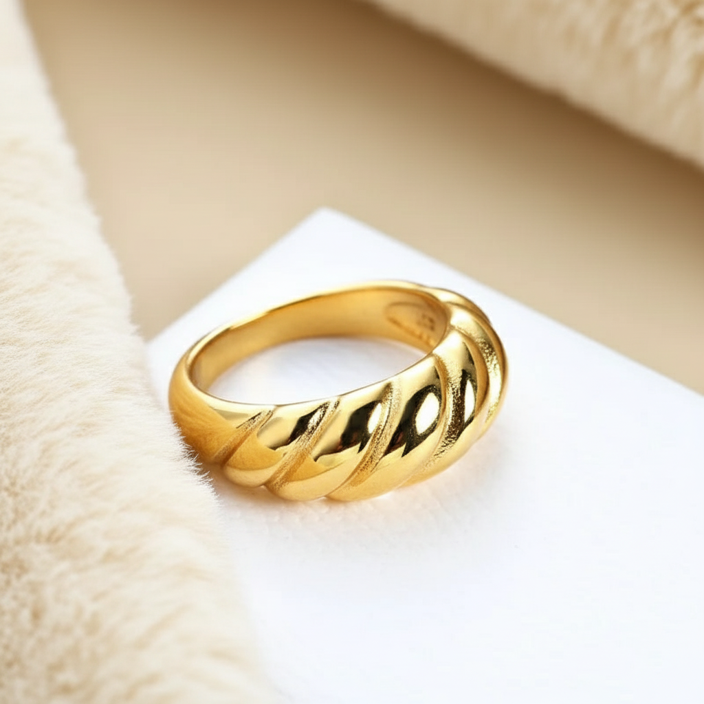 Forma Ring