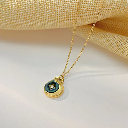 Star Round Pendant Necklace