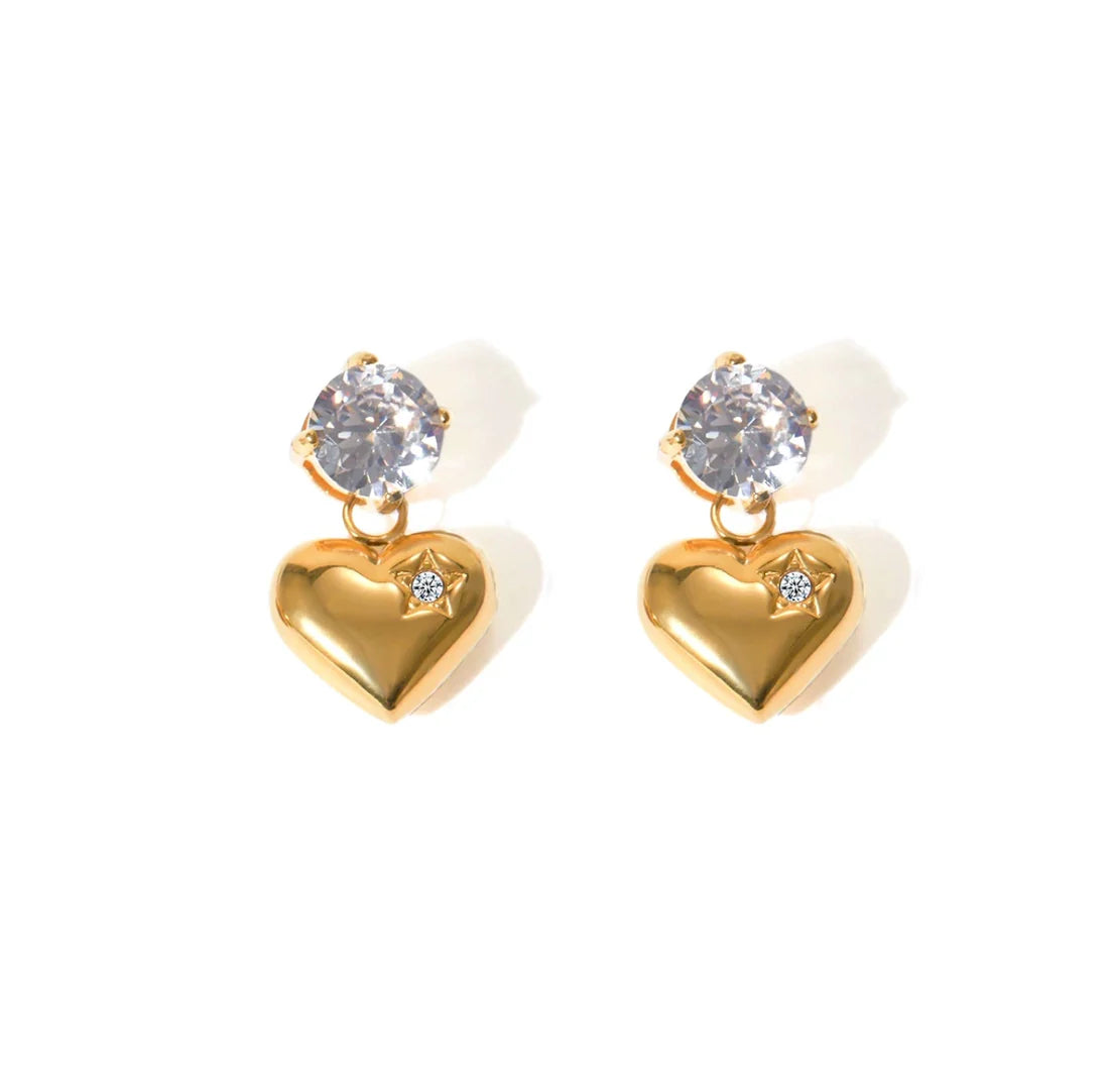 Round Diamond With Heart Earring