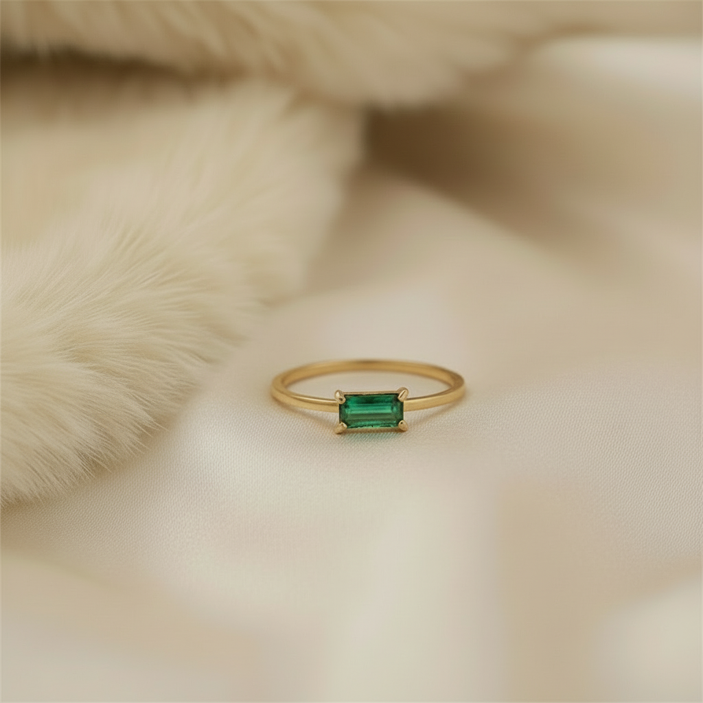 Emerald Muse Ring