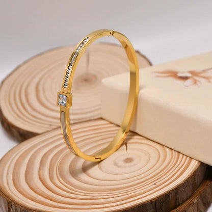 Dazgirl Bangle Bracelet