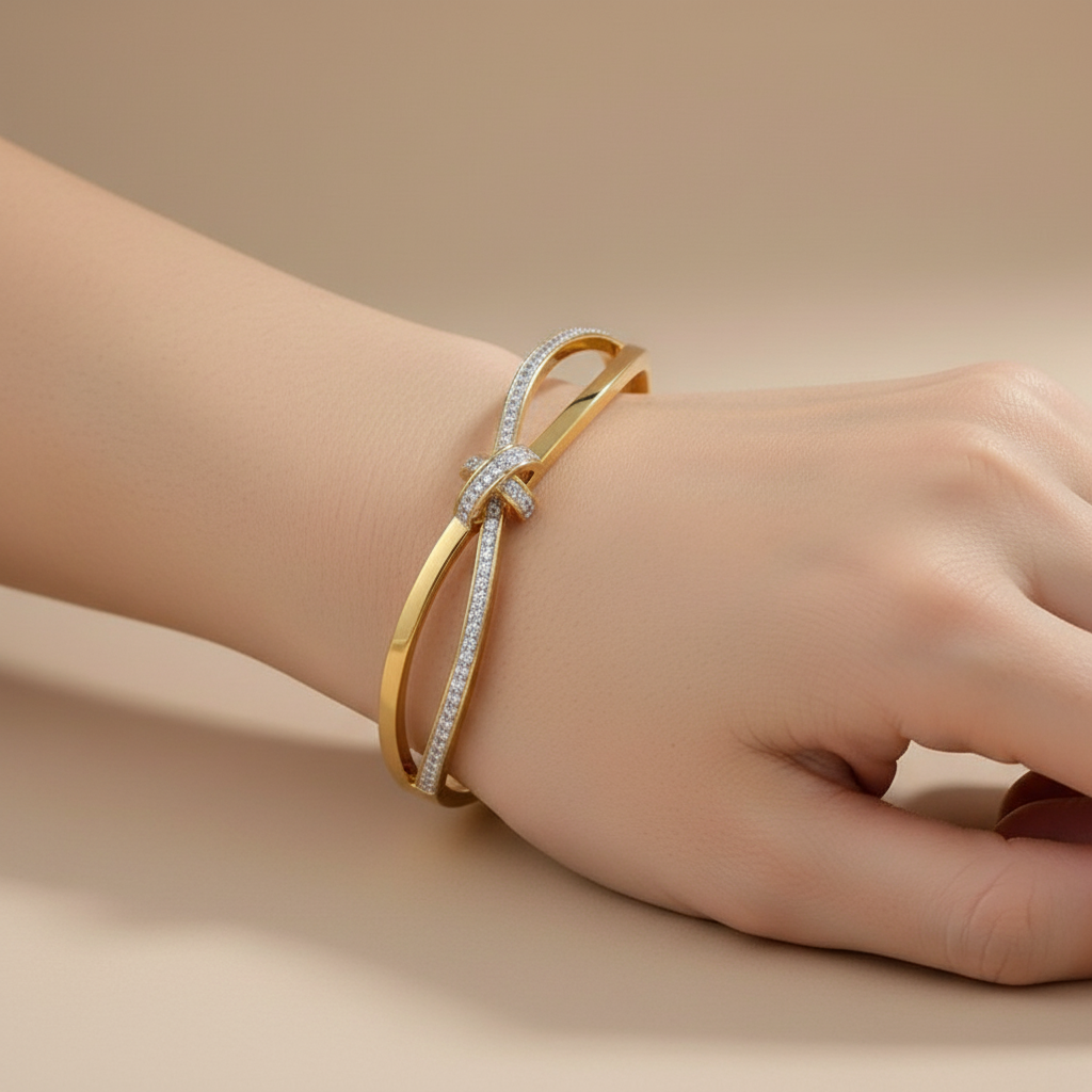 Gleam Knot Bangle