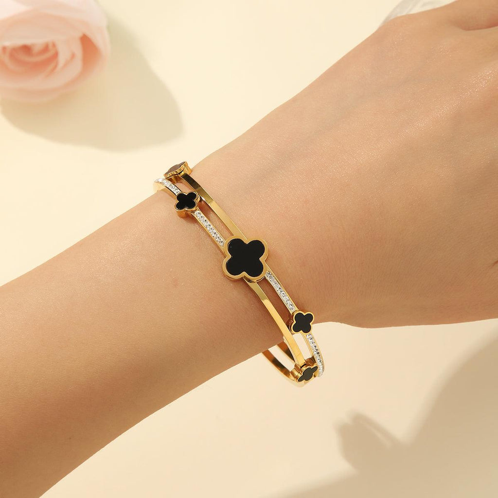 Clover Crystal Charm Bangle