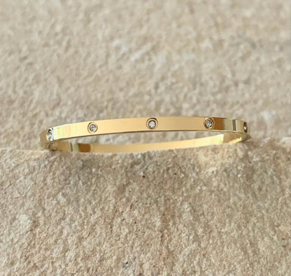 Small Round White Diamond Bangle Bracelet