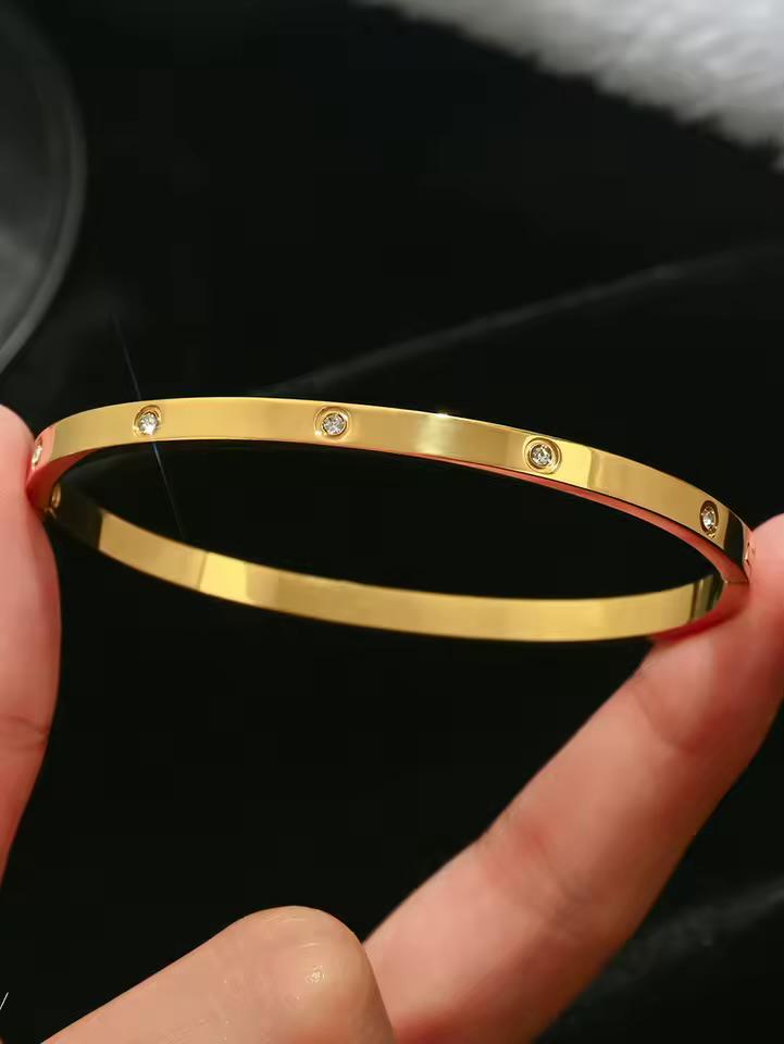 Small Round White Diamond Bangle Bracelet