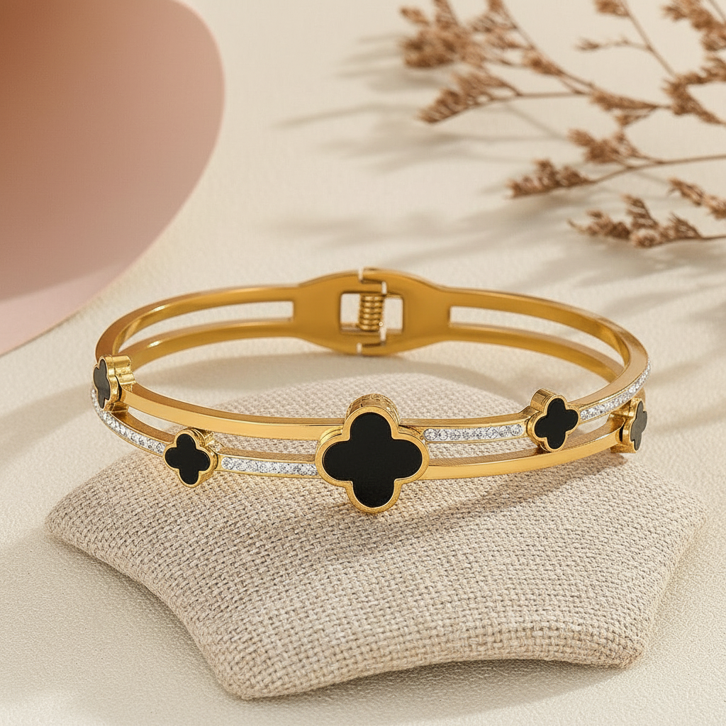 Clover Crystal Charm Bangle
