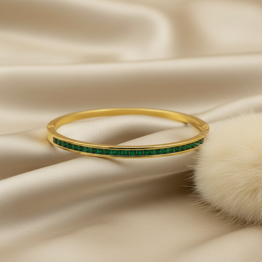 Emerald Luxe Bangle