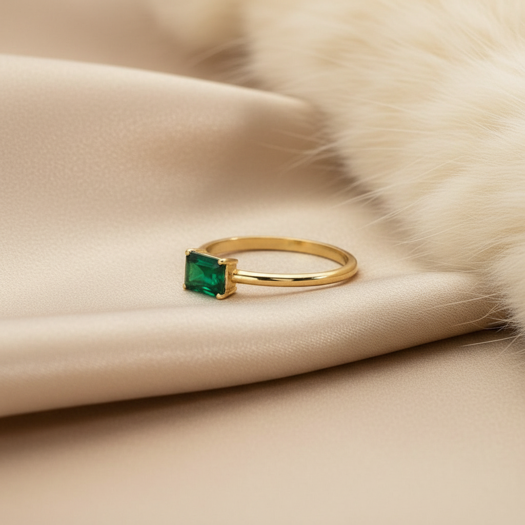 Emerald Muse Ring