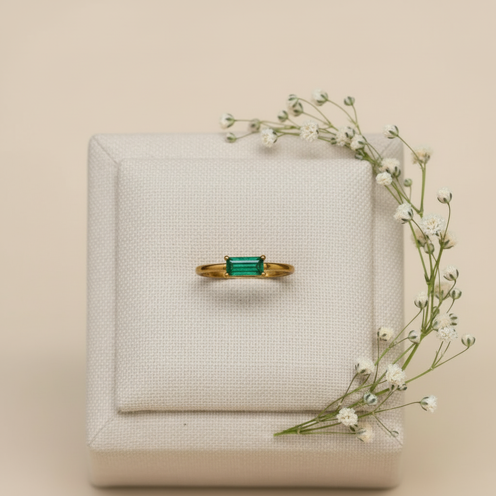 Emerald Muse Ring