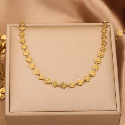 Scallope Shaped Chain
