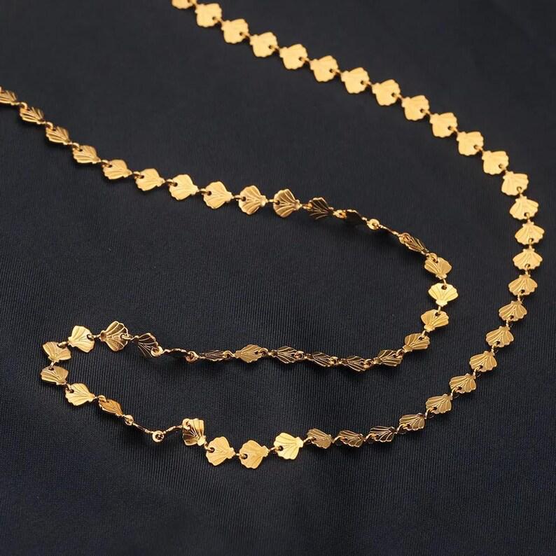 Scallope Shaped Chain