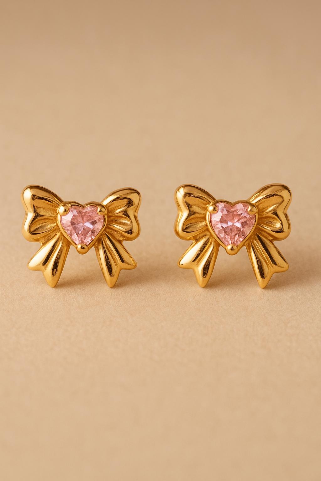 Bow With Heart Shaped Diamond