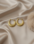 Round Contemporary Hoops