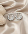 Tripple Twist Hoops