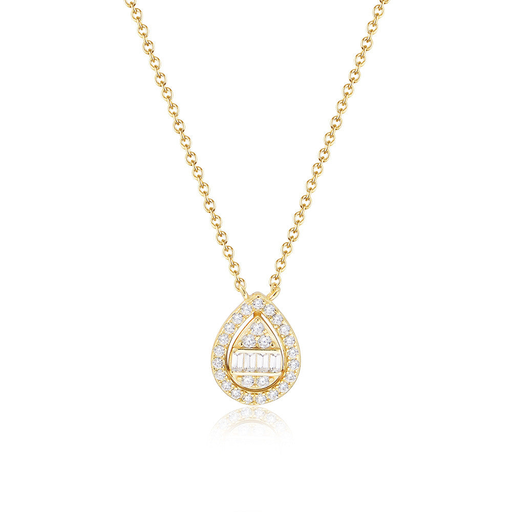 Water-drop Shaped Diamond Pendant Necklace