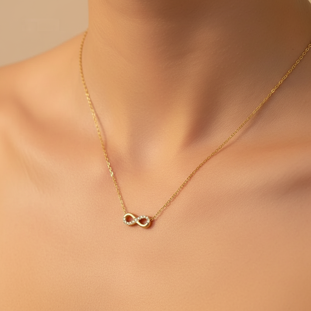 Eterna Loop Necklace