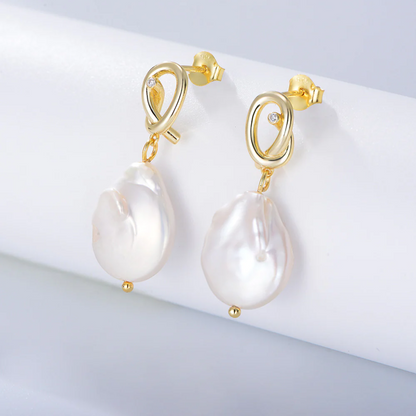 Freshwater Pearl Drop Earrings