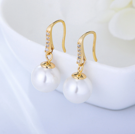 Dainty Pearl Dangle Hook Earring