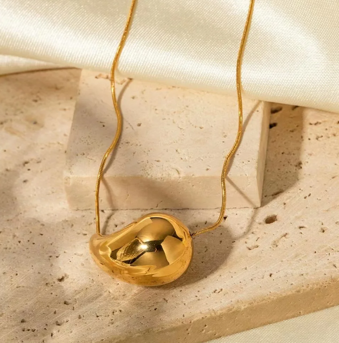 Aura Waterdrop Necklace