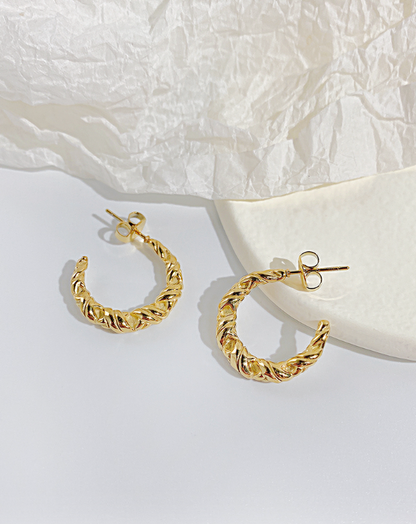 Twisted Croissant Texture Hoop Earrings