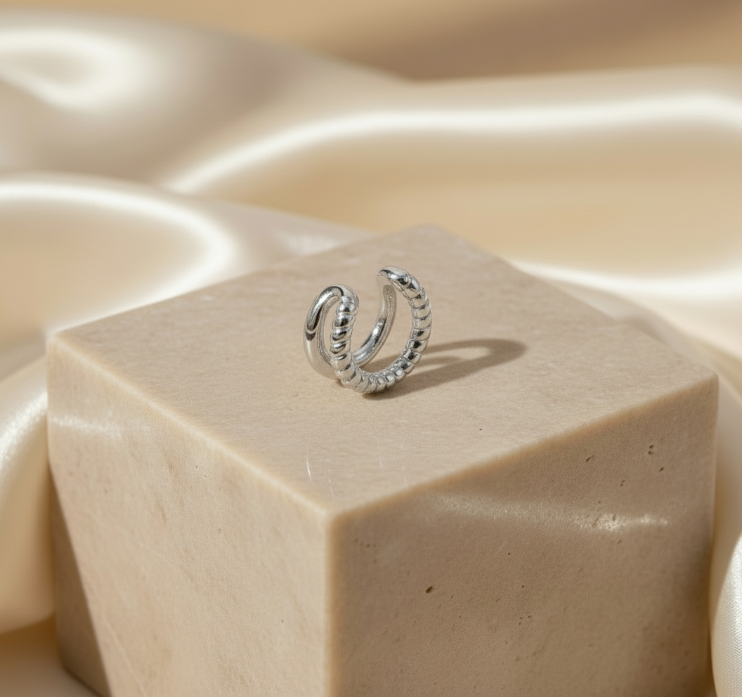 Chic Loop Ear Cuff