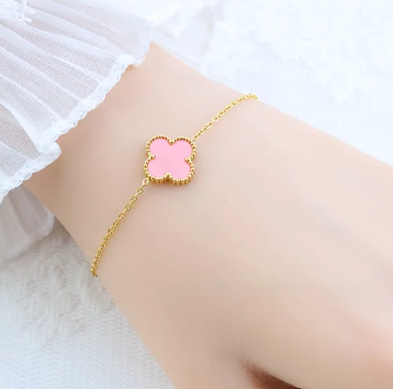 Four Leaf Clover Gold Bracelet