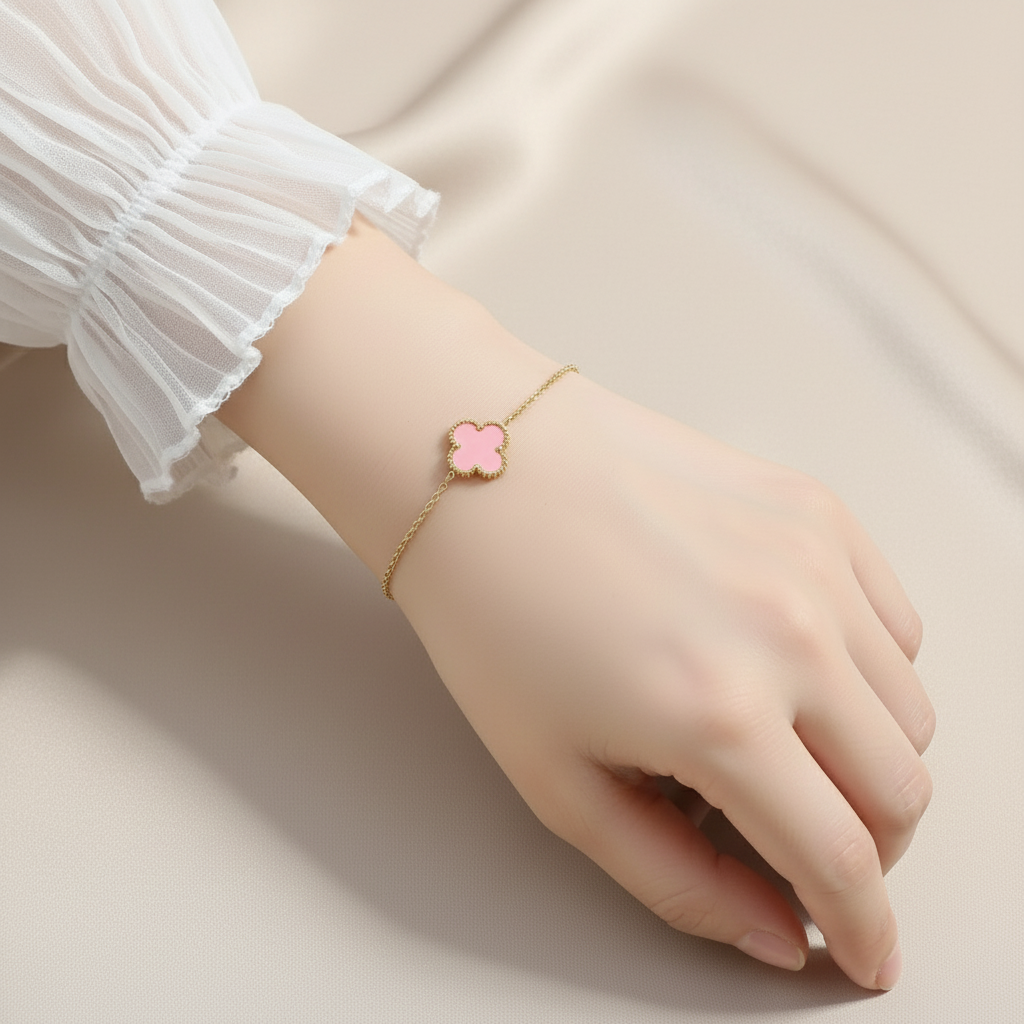 Solo Clover Bracelet