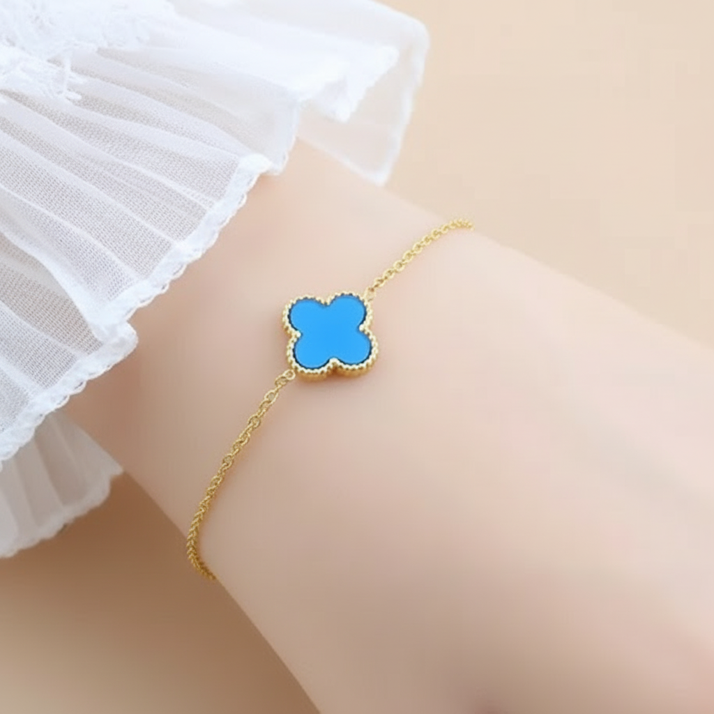 Solo Clover Bracelet