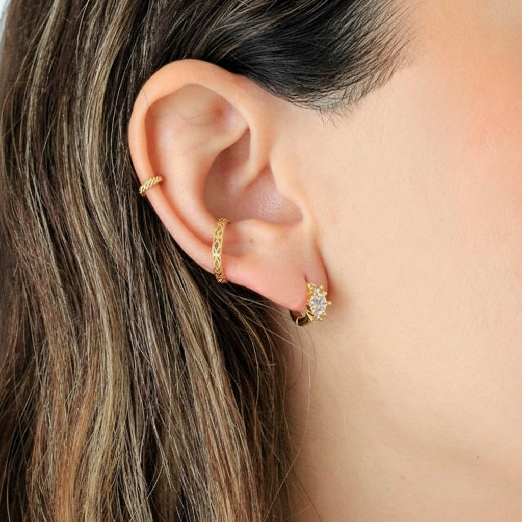 Wave line Ear Cuff