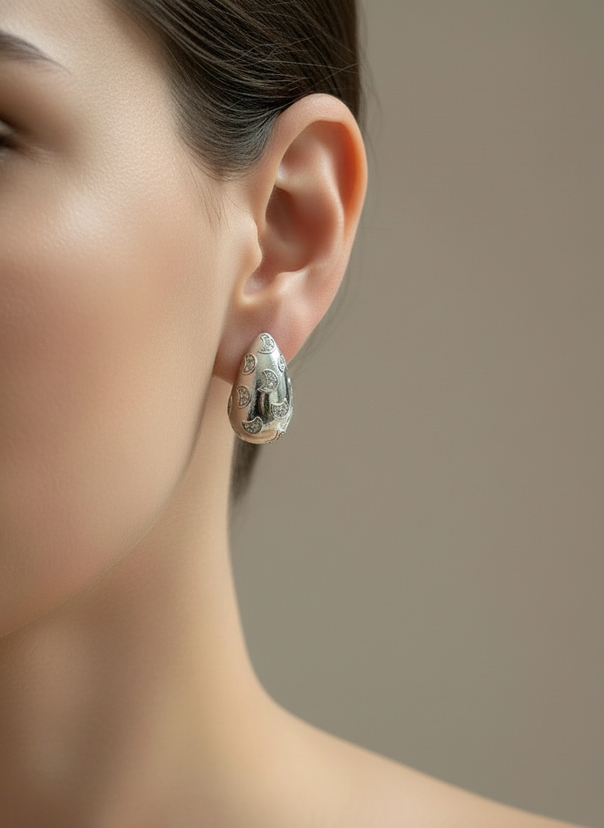 Hydra Shine Drop Earrings