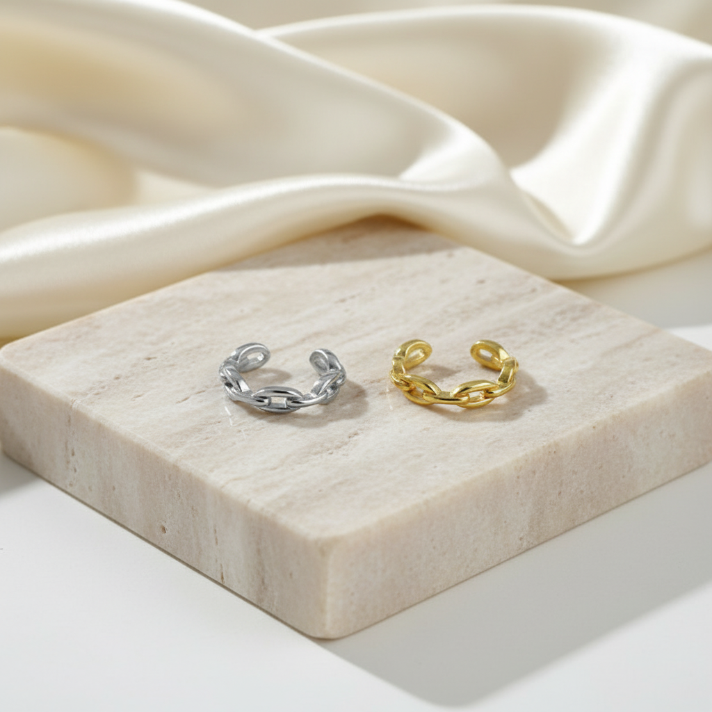 Twist Charm Ear Cuff